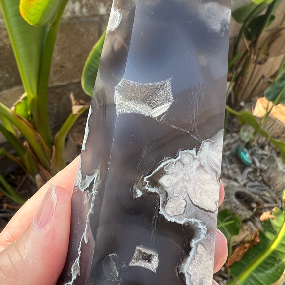 Black Flower Agate Druzy Tower with Carnelian - Picture 7 of 11